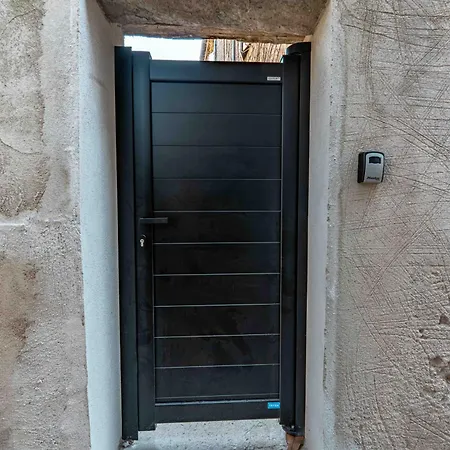 Apartmán L'orangerie- Loft Elegant Avec Piscine Et Jardin
